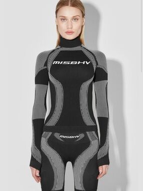 MISBHV Long Sleeve Active Top